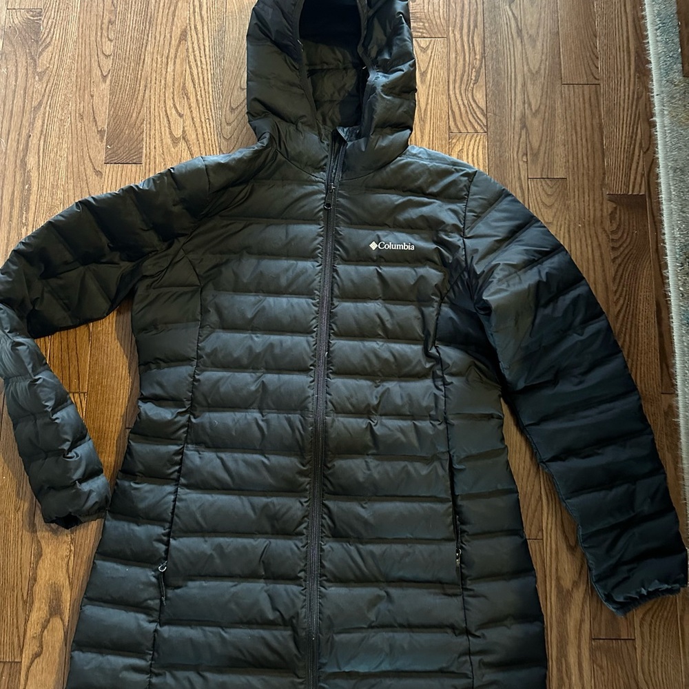 Columbia Women's Black Hooded Long light puffer Coat